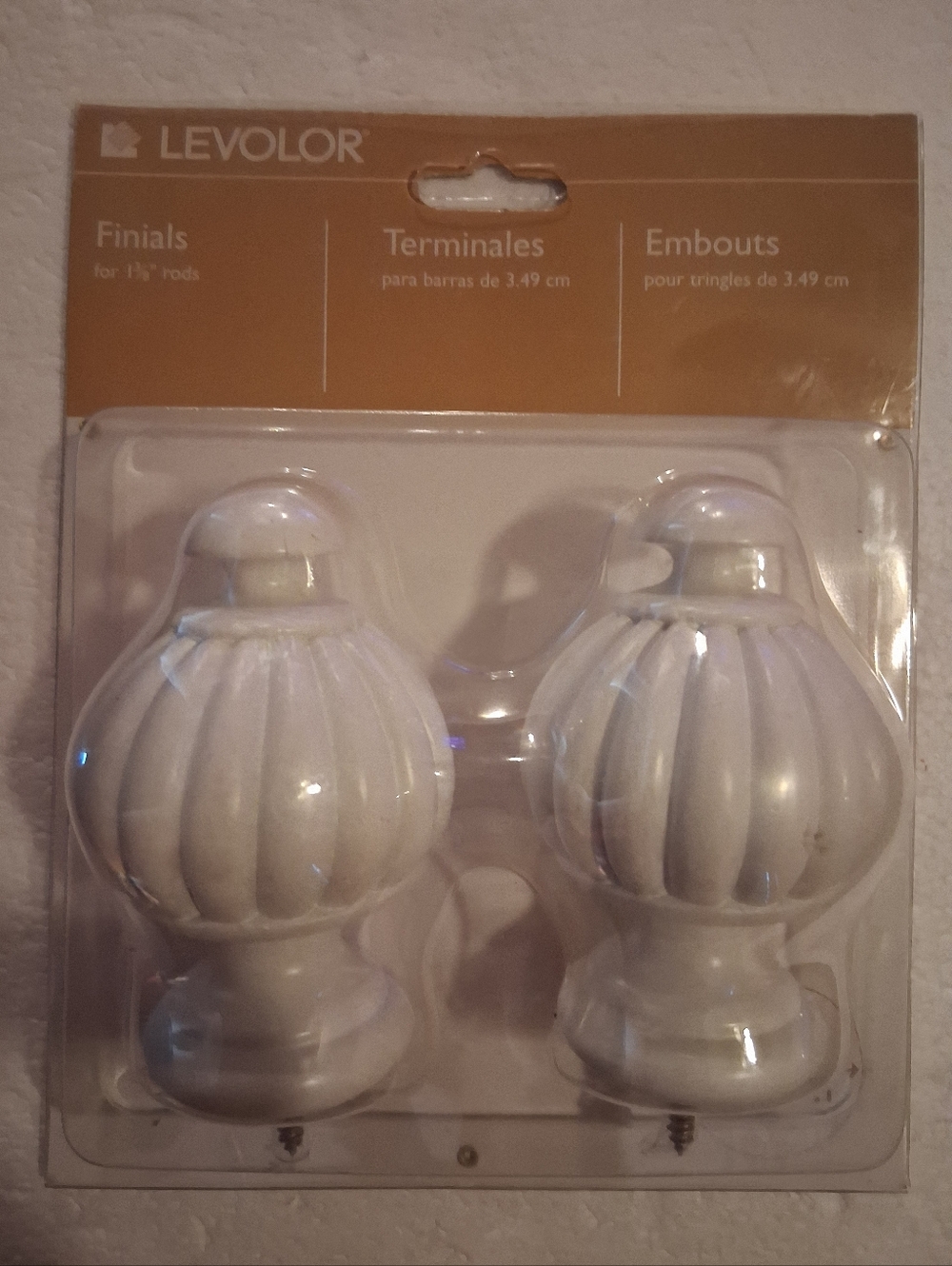 pair of Levolor decorative finials designed for 1-3/8 inch (3.49 cm) curtain rod